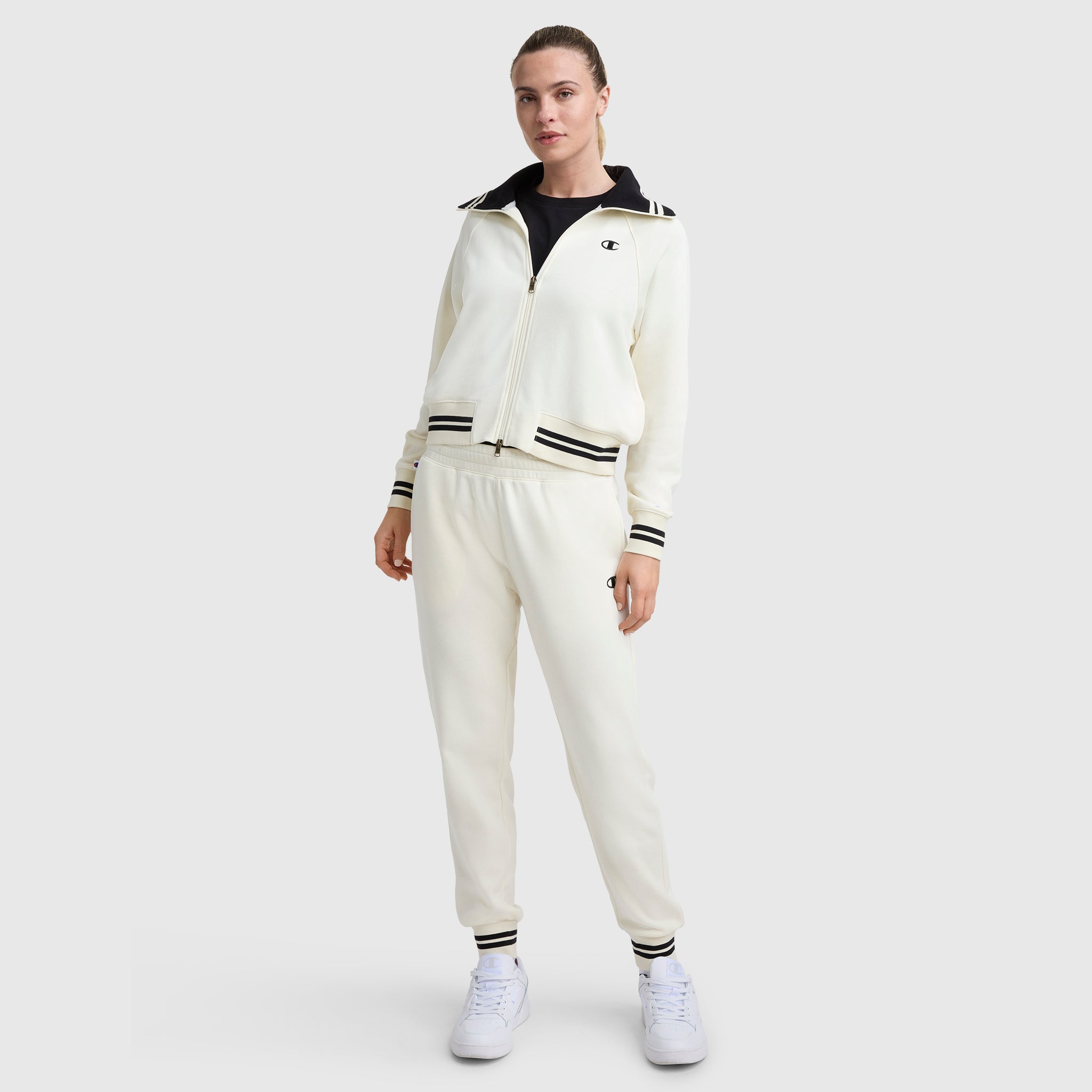 Pitcher Pant. C Logo - Image 5